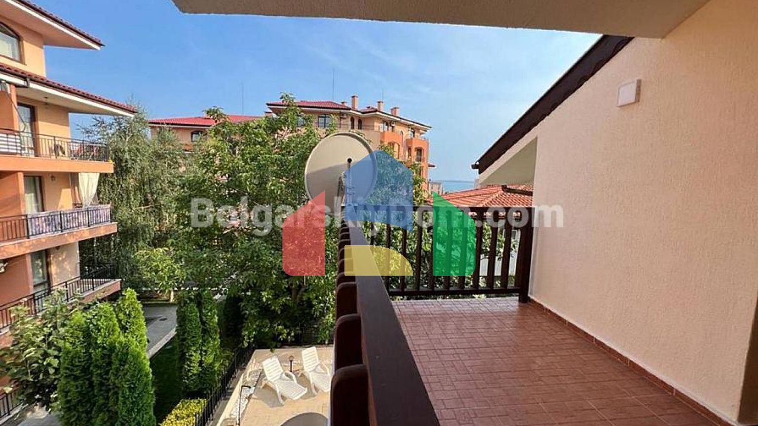 Трикімнатна квартира в Емеральд Біч