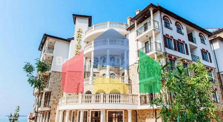 Two-bedroom apartment in Arturm