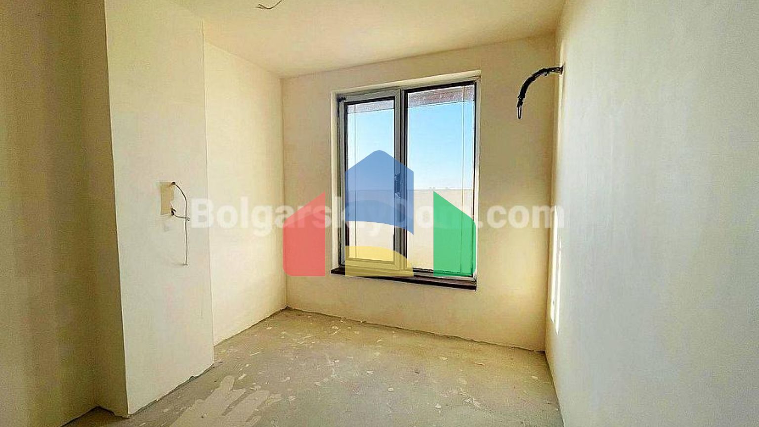 Трикімнатна квартира в Артур