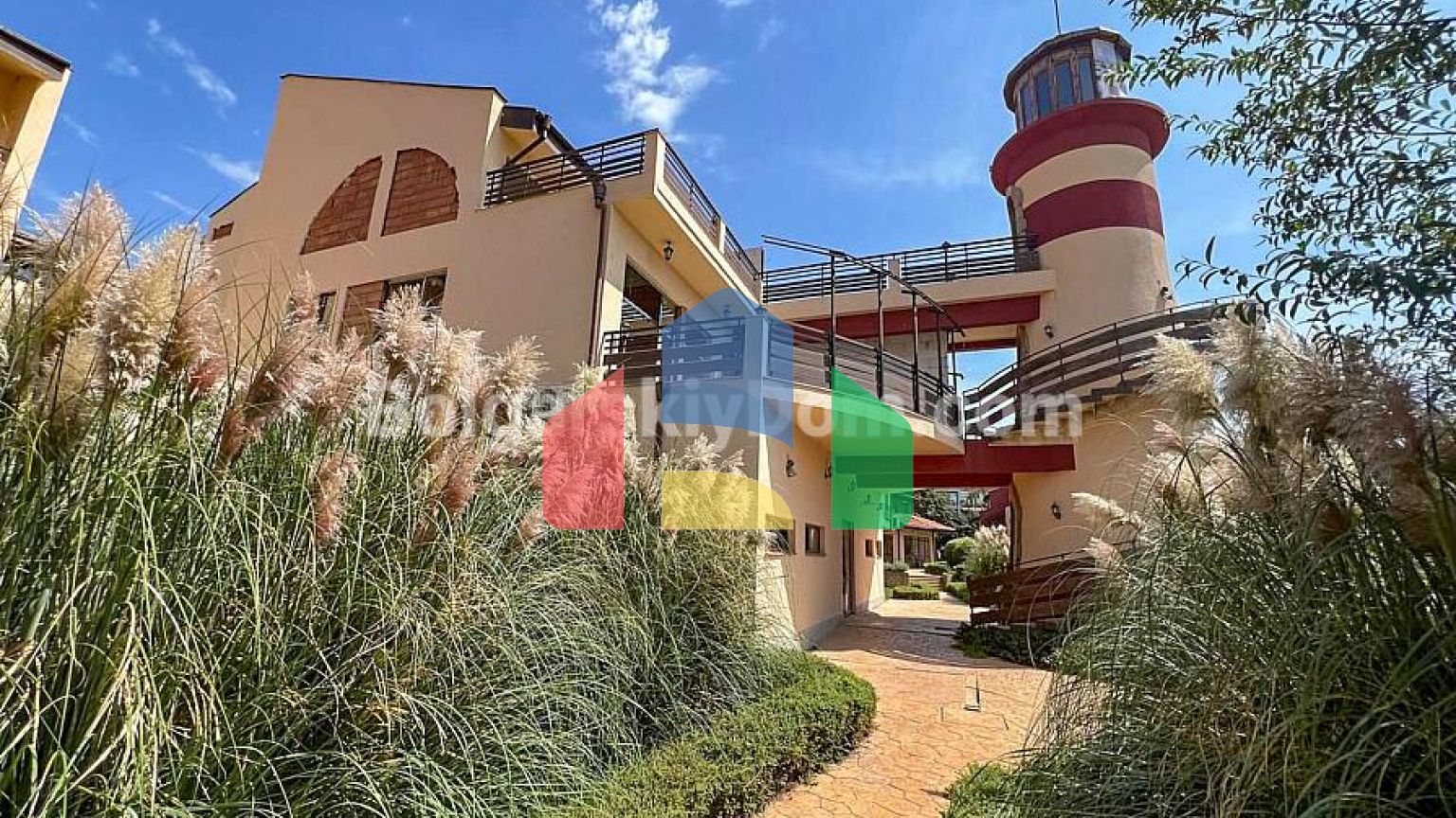 Квартири від забудовника в Лайтхаус