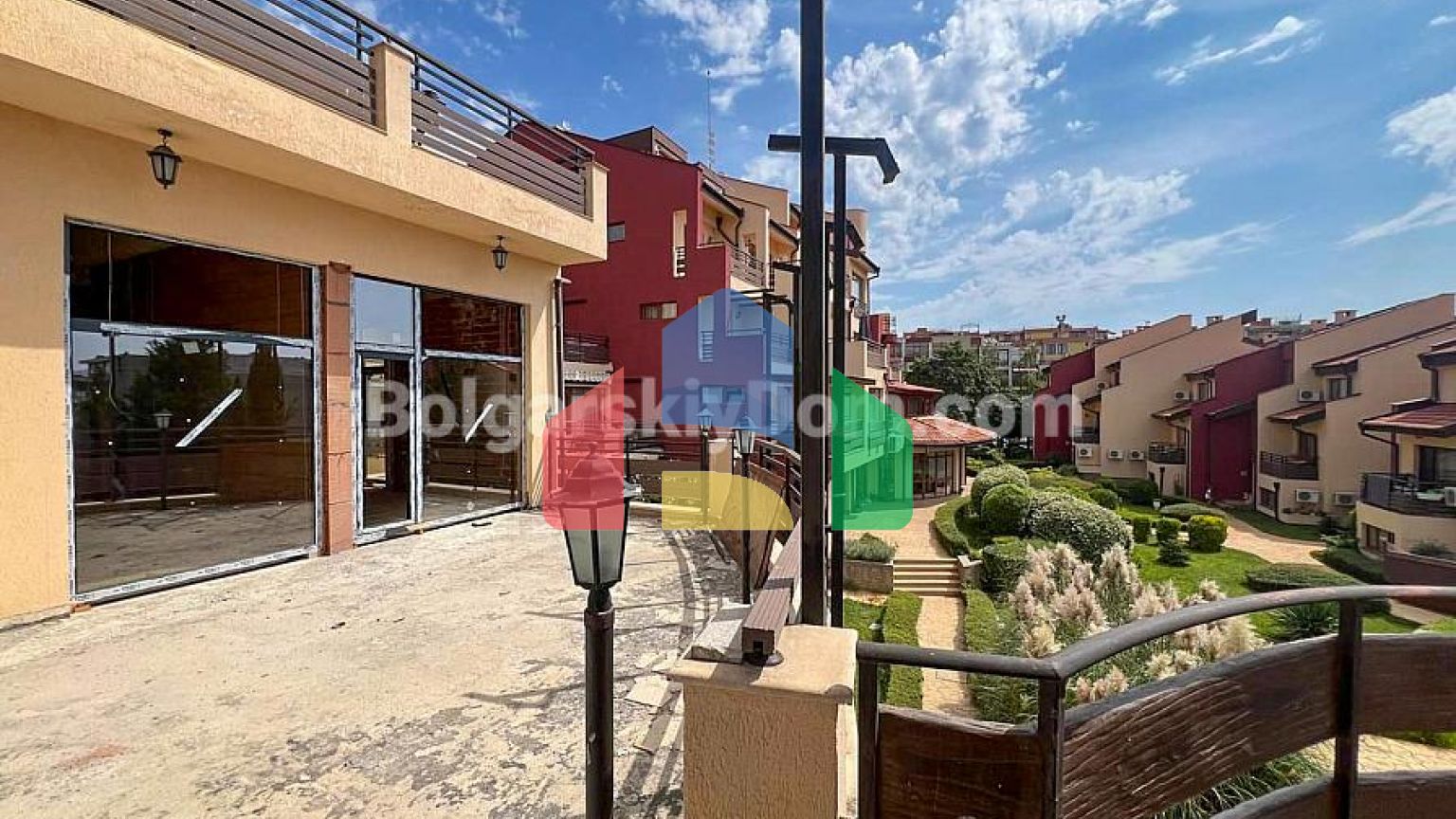 Квартири від забудовника в Лайтхаус