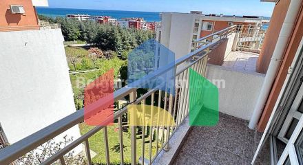 Трикімнатна квартира в Краун Форт Клуб