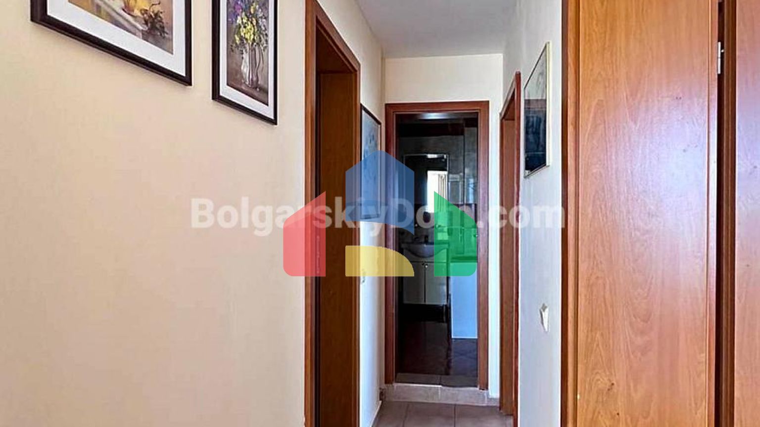 Трикімнатна квартира в Краун Форт Клуб