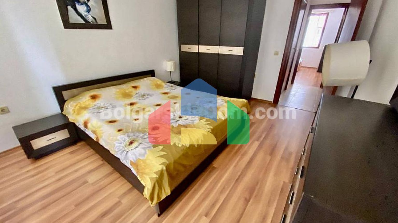 Трикімнатна квартира в Етера 2