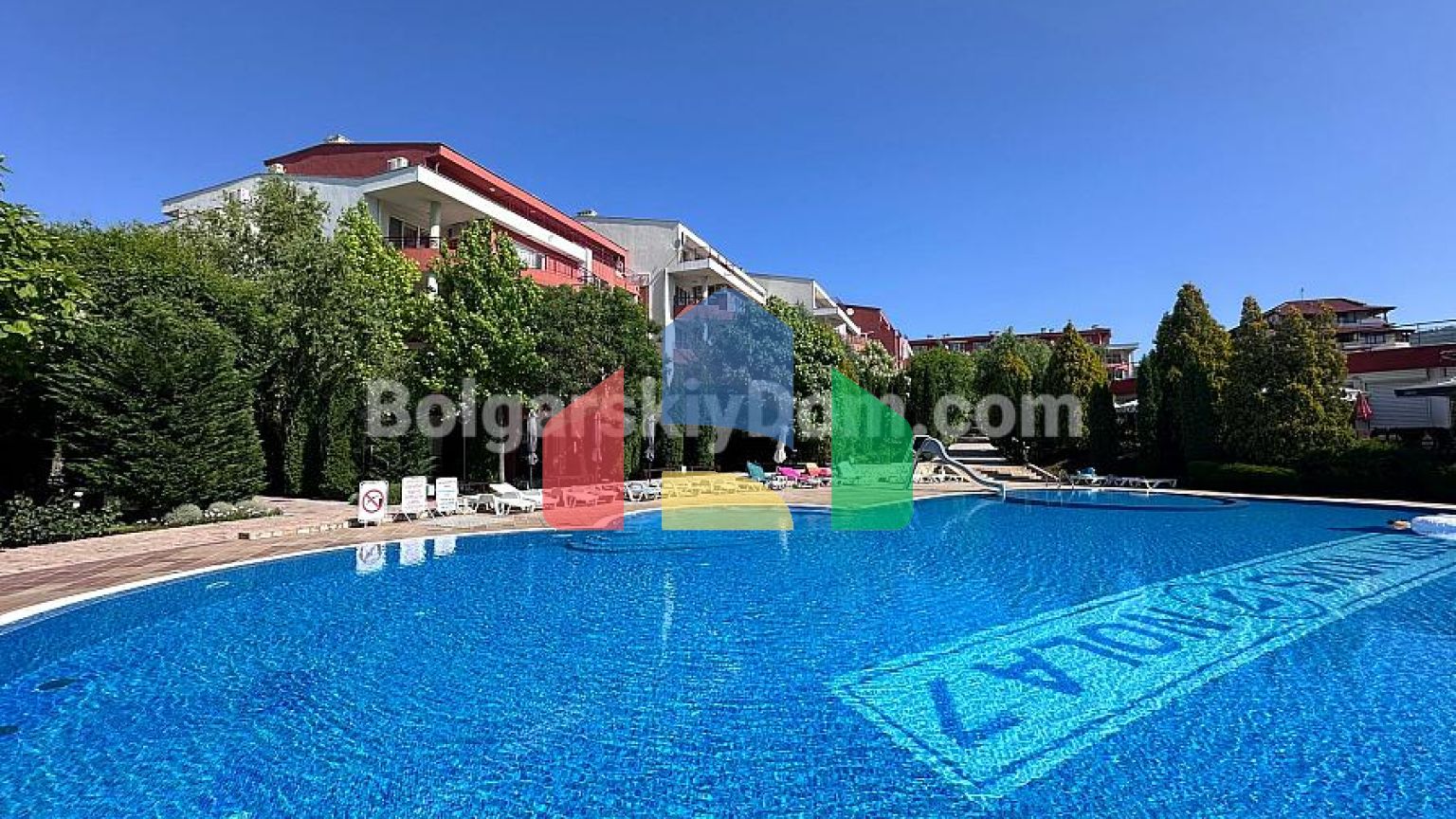 Трикімнатна квартира в Грін Форті