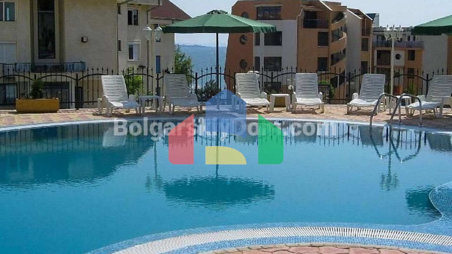 Квартира-студія в Шато Несебр