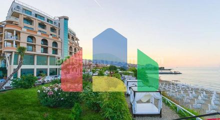 Двухкомнатная квартира в Гранд Хотел