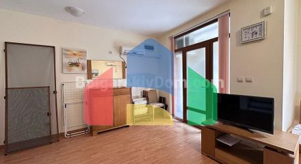 Двоповерхова квартира в Райський Сад