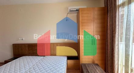 Двоповерхова квартира в Райський Сад