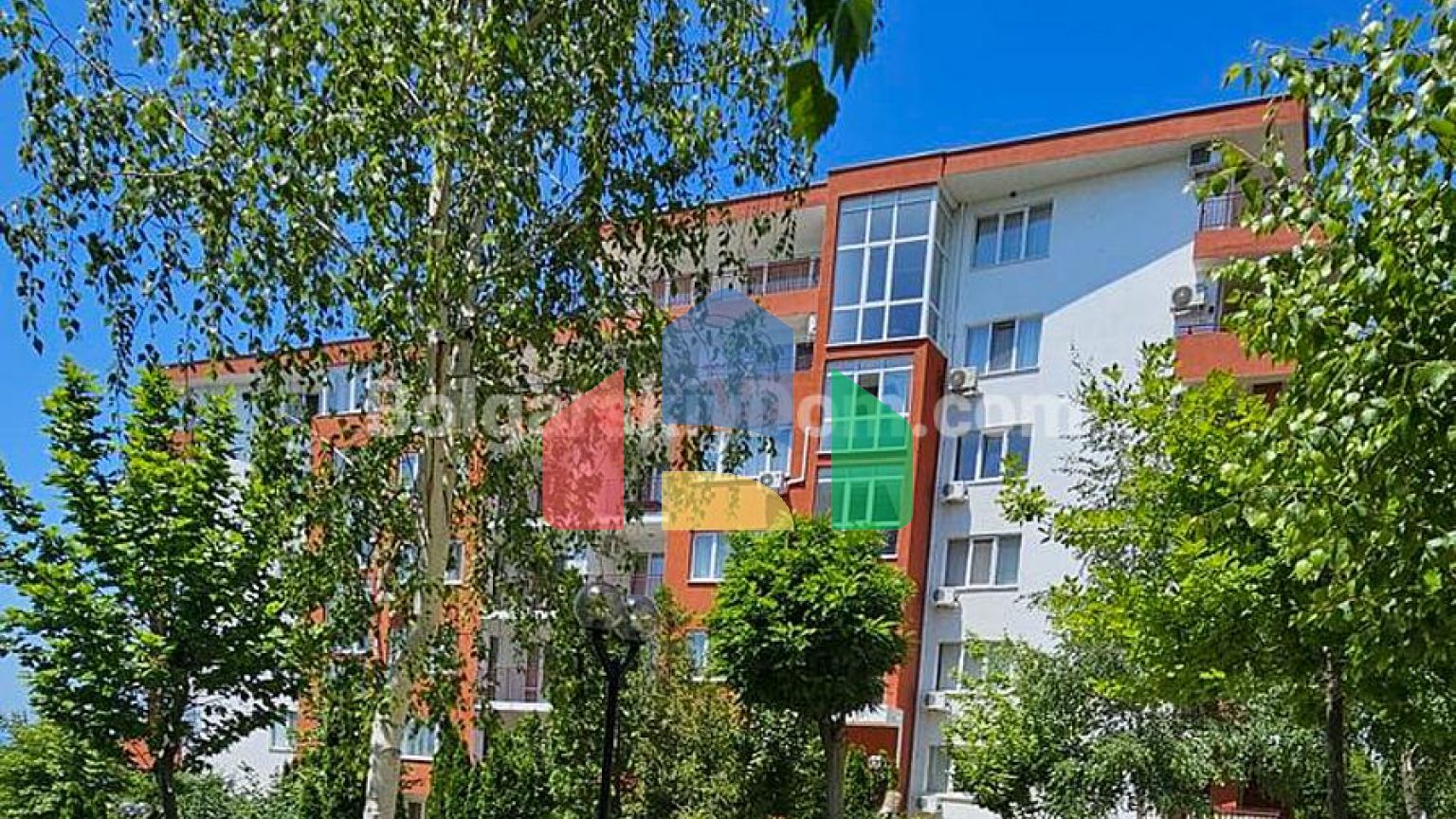 Двухкомнатная квартира в Марина Форт