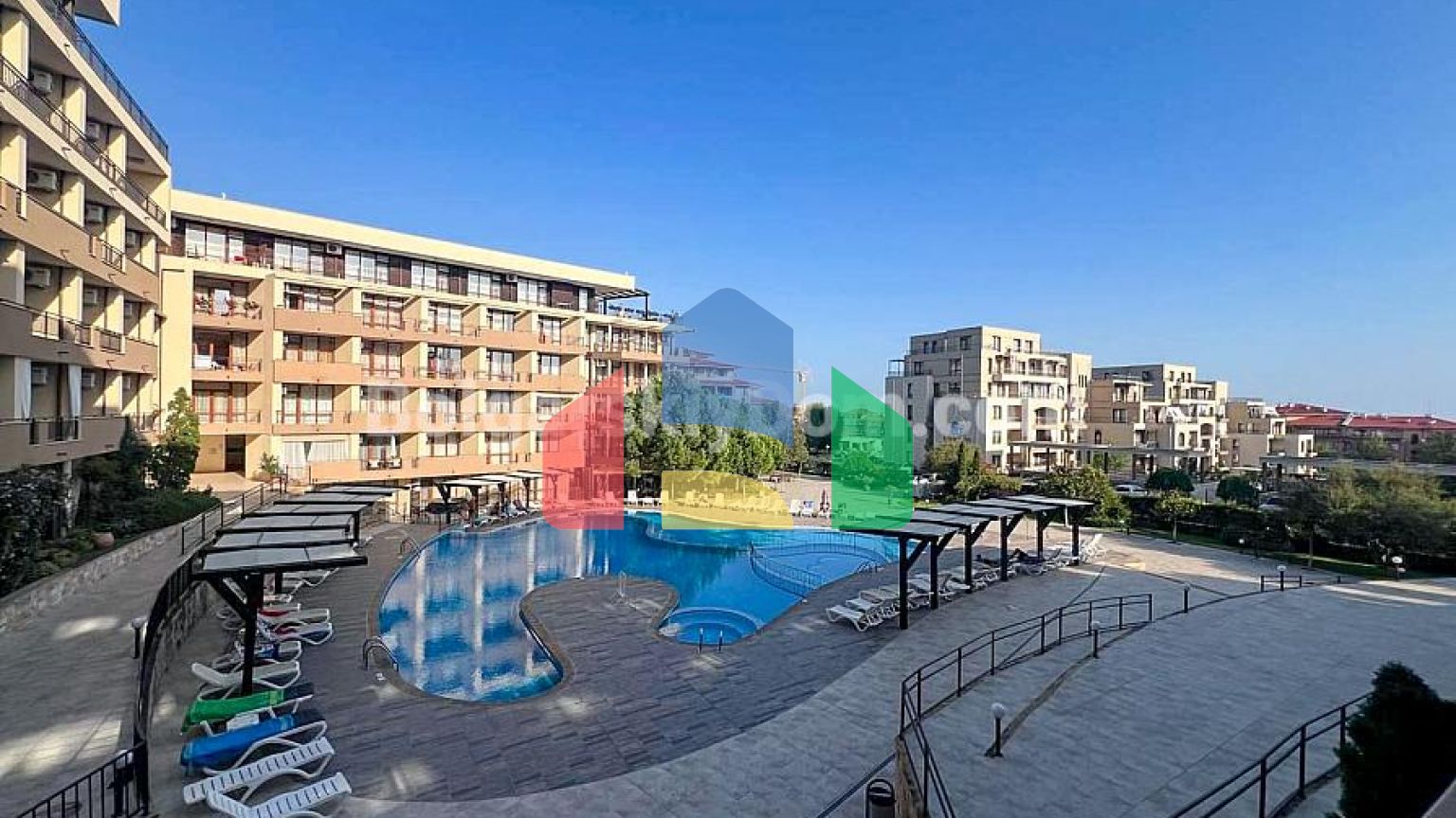 Двокімнатна квартира в Луксор