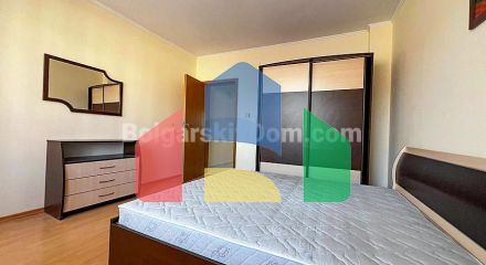 Двокімнатна квартира в Шато Несебр