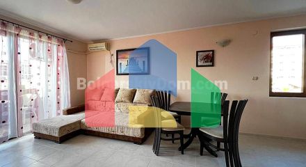 Двокімнатна квартира в Шато Несебр