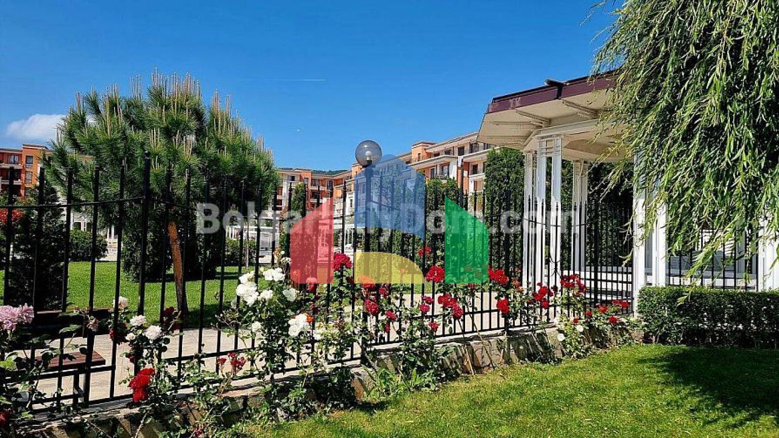 Трехкомнатная квартира в Престиж Форт Бич