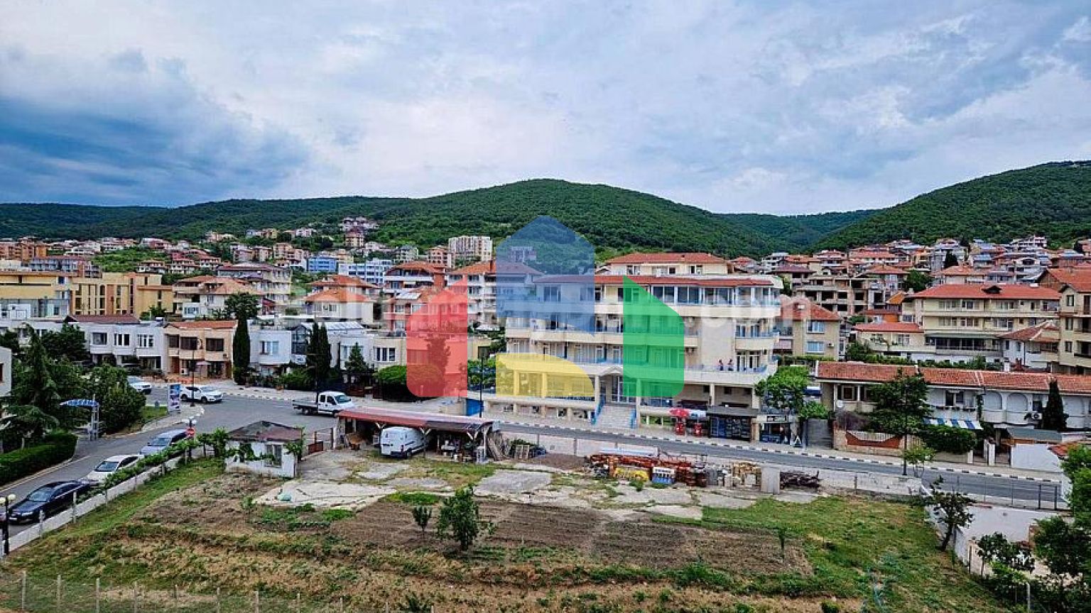 Розкішний чотирикімнатний апартамент в Олімп