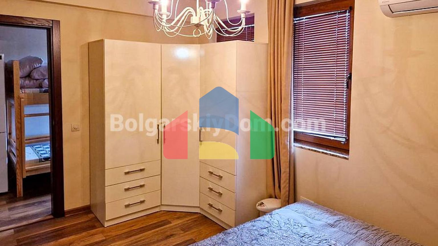 Розкішний чотирикімнатний апартамент в Олімп