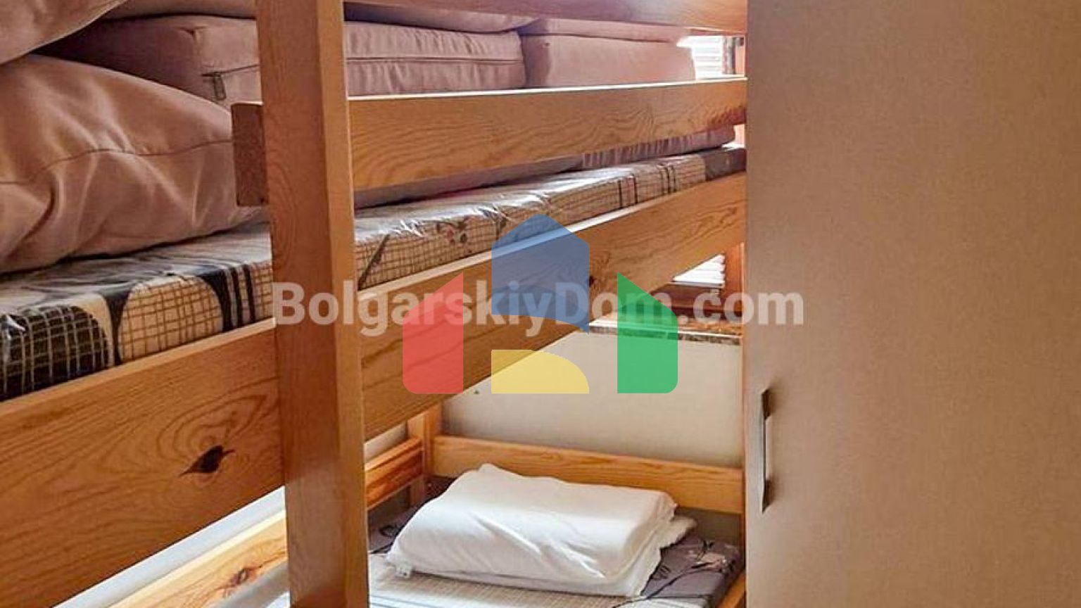 Розкішний чотирикімнатний апартамент в Олімп