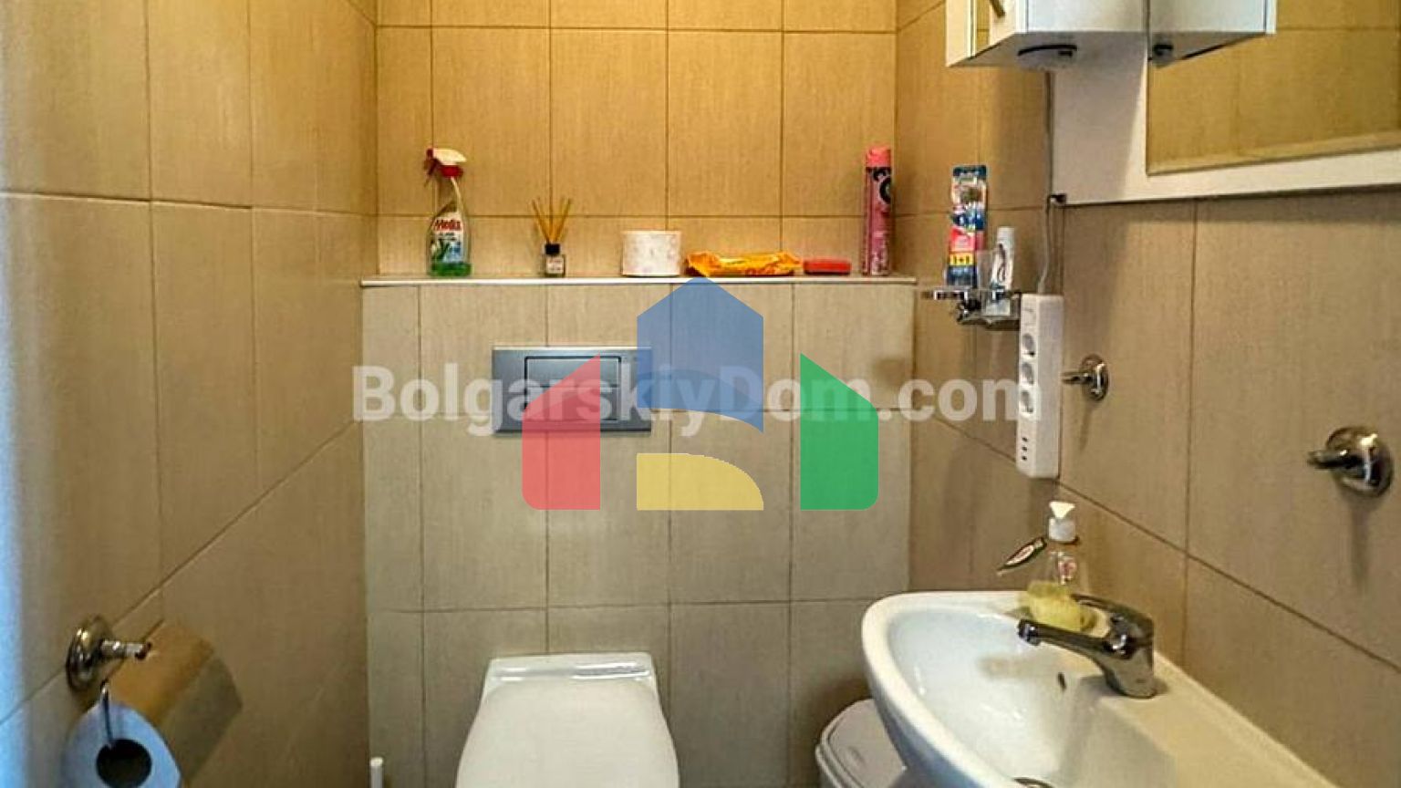 Трикімнатна квартира в райський Сад