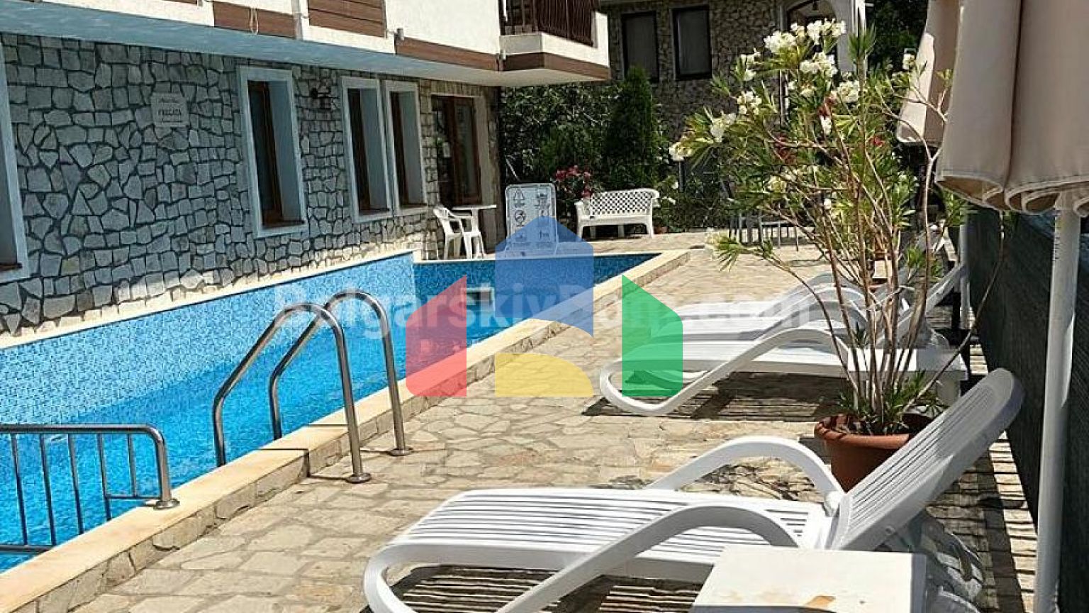 Квартира-студія у Фрегата