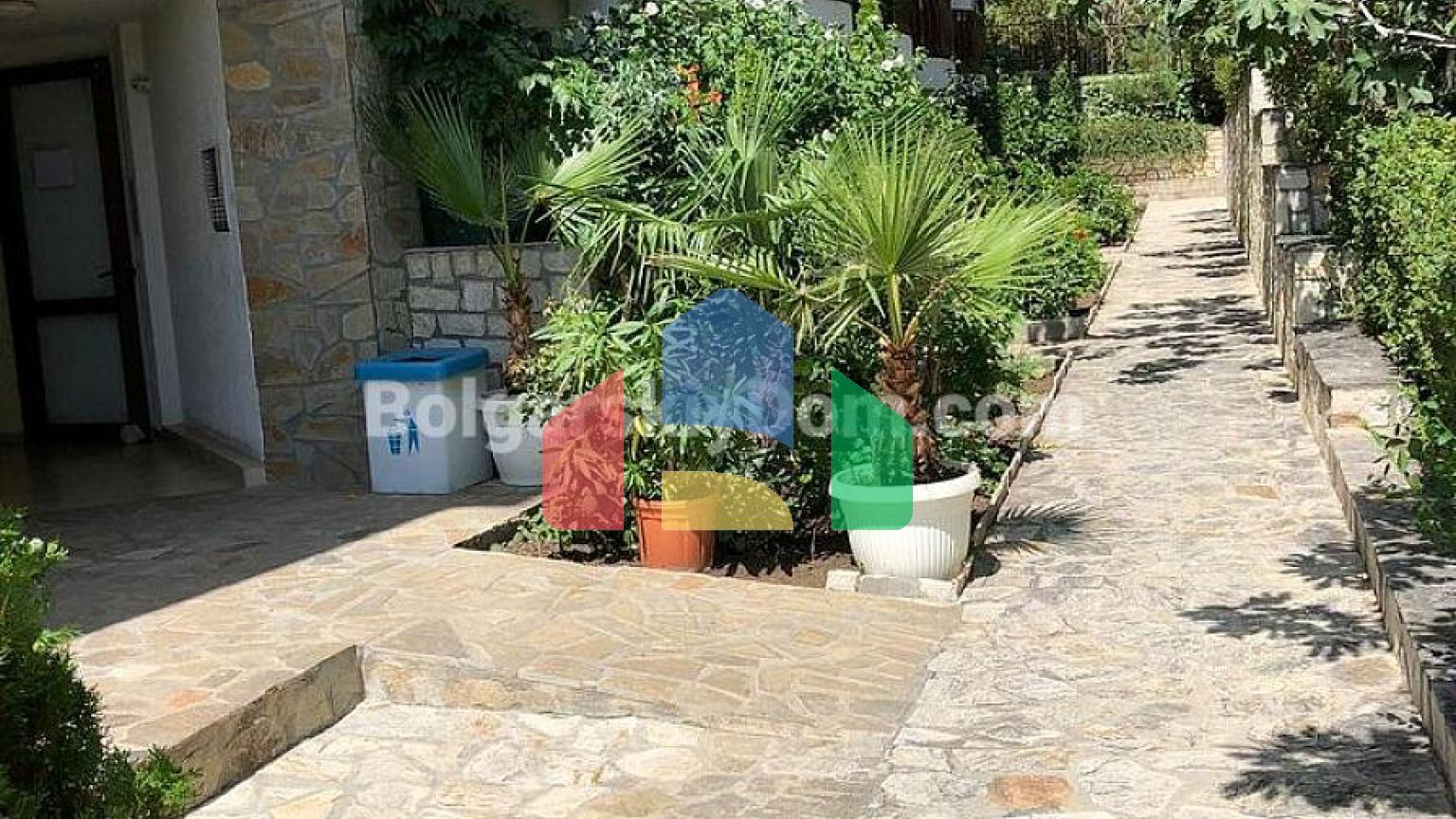 Квартира-студія у Фрегата