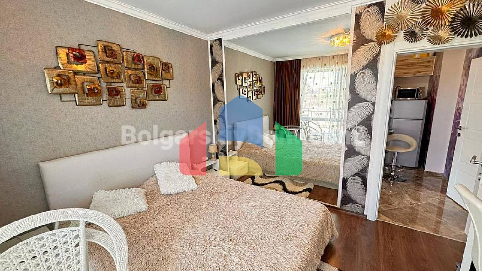 Трикімнатна квартира в Вілла Флоренція