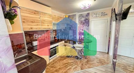 Трикімнатна квартира в Вілла Флоренція