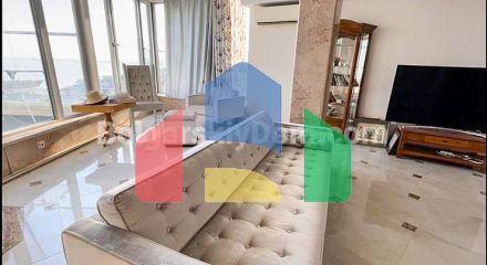 Пентхаус у Вілла Калабрія