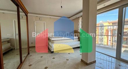 Пентхаус у Вілла Калабрія