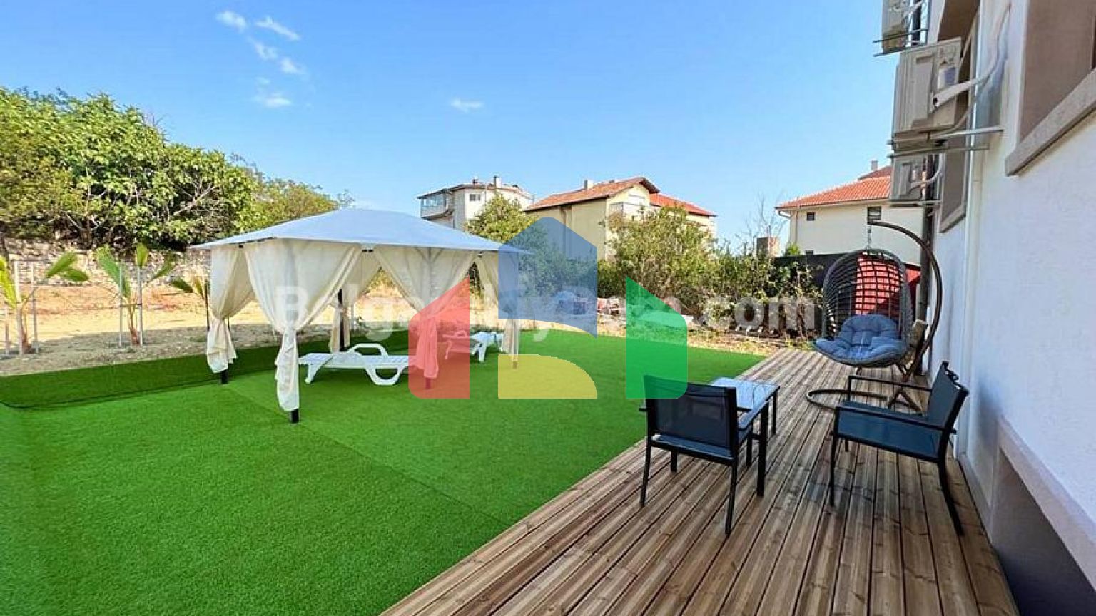 Трикімнатна квартира у Фрідом