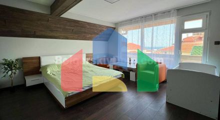 Трикімнатна квартира у Фрідом