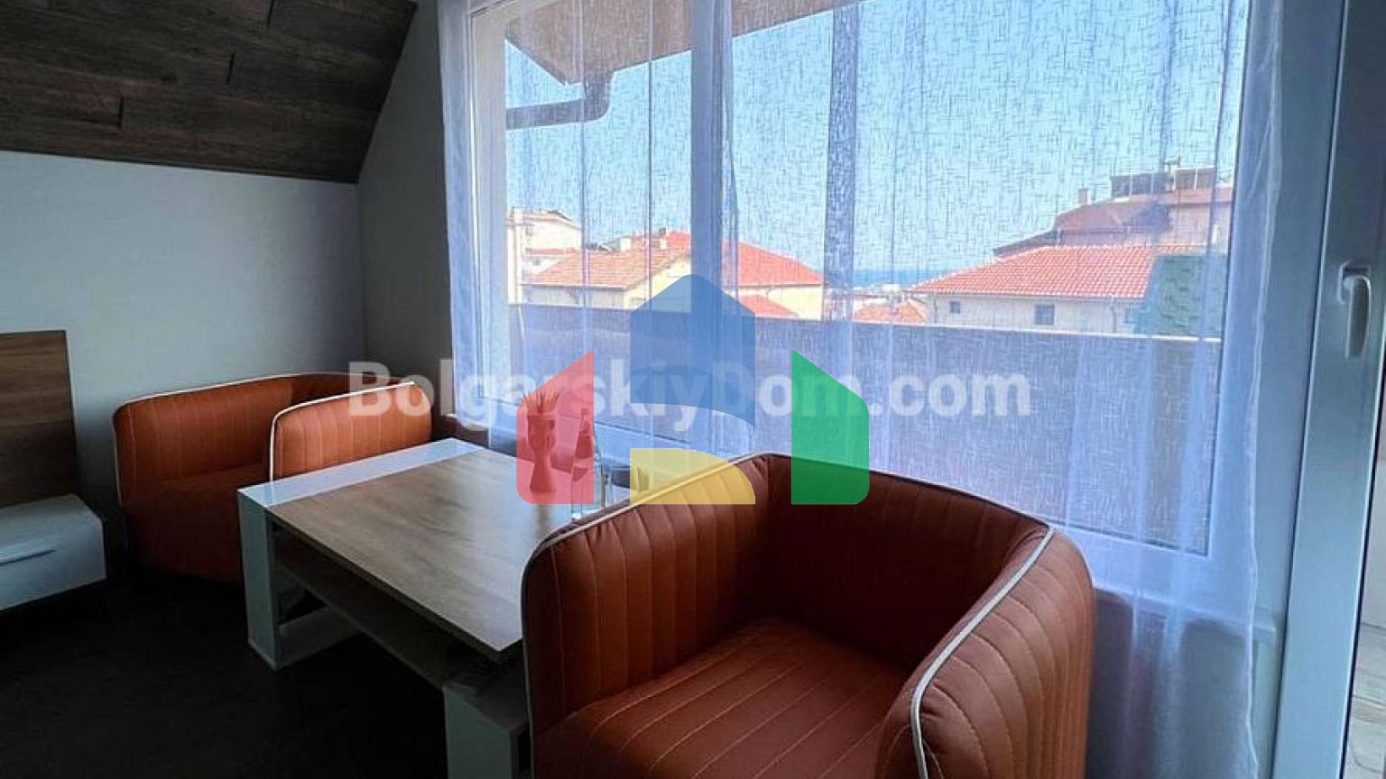 Трикімнатна квартира у Фрідом