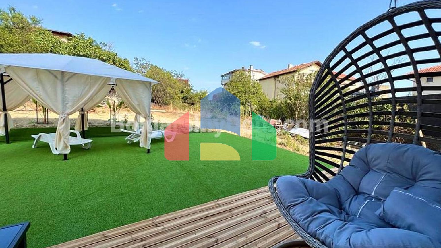 Трикімнатна квартира у Фрідом