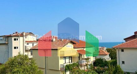 Трикімнатна квартира у Фрідом