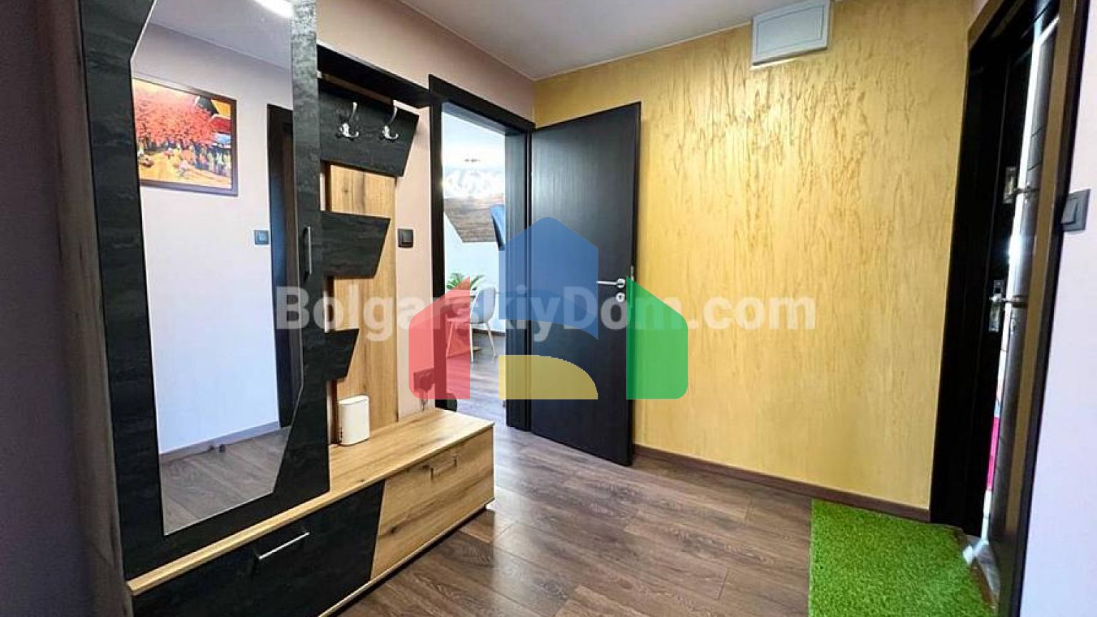 Трикімнатна квартира у Фрідом