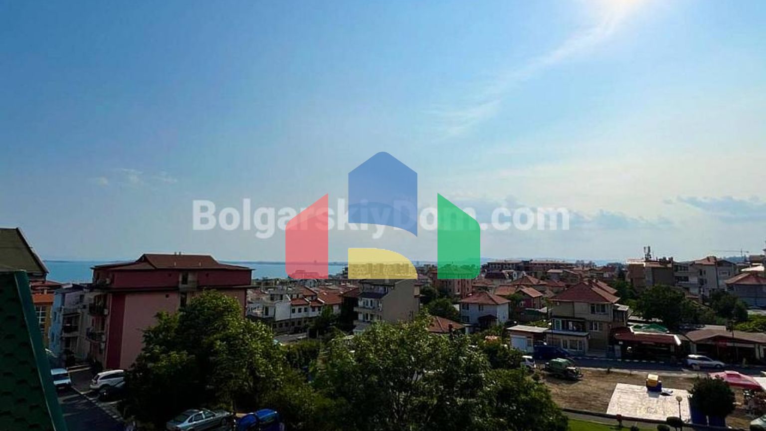 Трикімнатна квартира у Фрідом