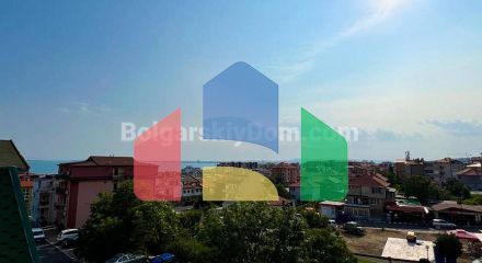 Трикімнатна квартира у Фрідом