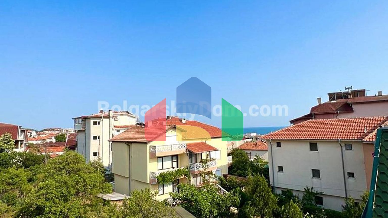 Трикімнатна квартира у Фрідом