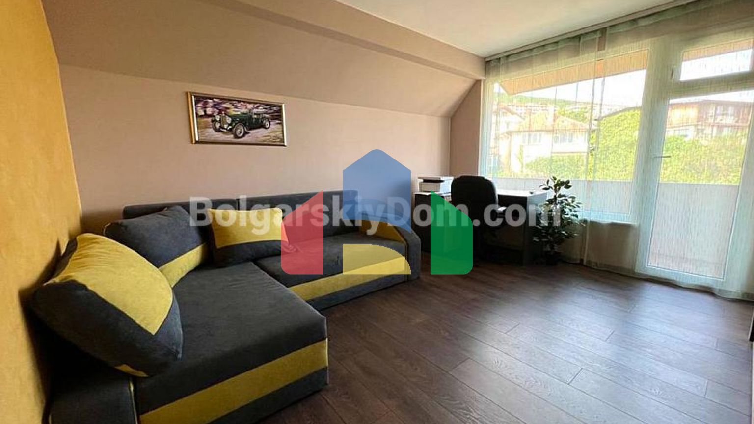 Трикімнатна квартира у Фрідом