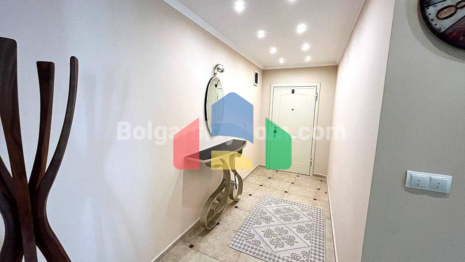 Трикімнатна квартира в Гранд Готель Святий Влас