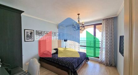 Трикімнатна квартира в Гранд Готель Святий Влас