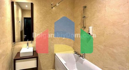Трехкомнатная квартира в Райский Сад