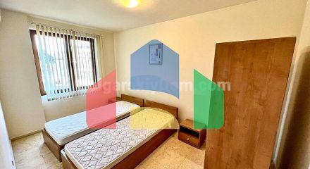 Трикімнатна квартира в Райський Сад