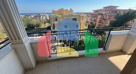Studio apartment in Villa Florence