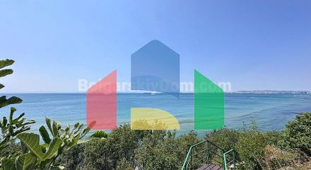 Двухкомнатная квартира в Корал Бич