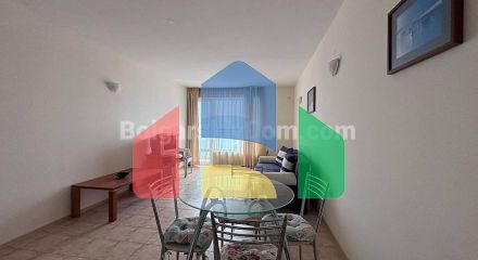 Двокімнатна квартира в Корал Біч