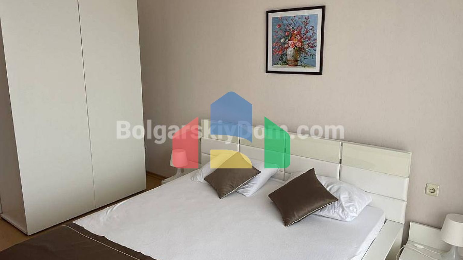 Трикімнатна квартира в Престиж Форт Біч