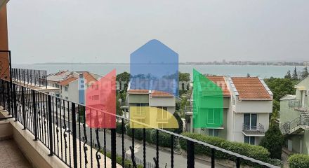 Трикімнатна квартира в Престиж Форт Біч