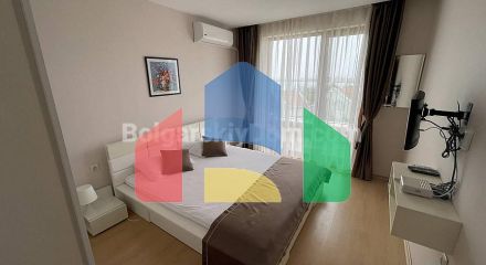 Трикімнатна квартира в Престиж Форт Біч