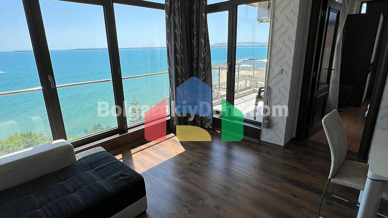 Трикімнатна квартира в Дольче Віта 2