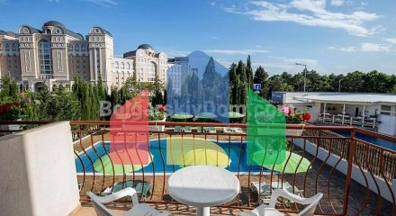 Двухкомнатная квартира в Бель Эйр